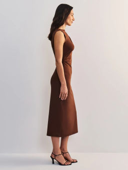 Платье длины миди с брошью ZR2605022923-21 / Zarina