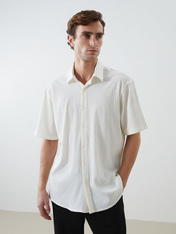 Regular Fit K?sa Kollu Erkek Dokulu G?mlek