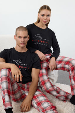 Erkek Siyah Ekoseli Regular Fit Ust Orme Alt Dokuma Couple/Cift Pijama Tak?m? TMNAW25PT00043
