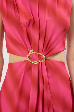 Trendyolmilla Pembe Soyut Desenli Duz Kesim Cut Out Detayl? Maxi Dokuma Elbise TWOSS25EL00788 фото 7