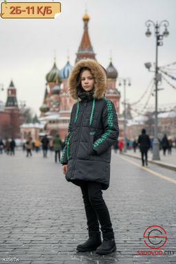 Куртка для мальчика с капюшоном