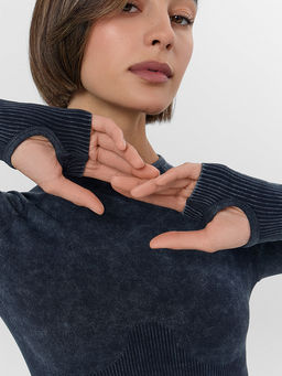 Джемпер женский для занятий спортом серый - Mark formelle фото 6