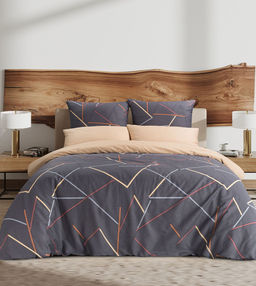 Постельное белье Брио Семейный + 4 наволочки