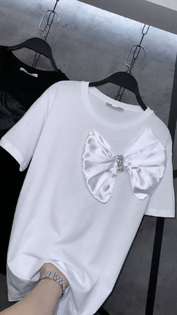 Стильная футболка: пр-во Турция