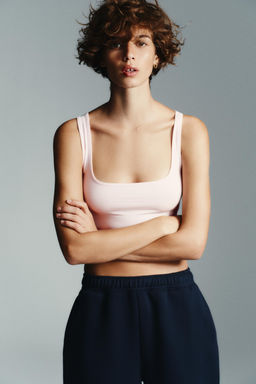 TOP WITH SQUARE NECKLINE - Zara фото 4