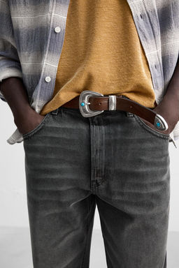 VINTAGE-EFFECT LEATHER BELT