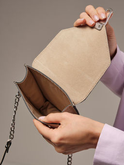 Сумка замшевая кросс-боди Deboro 31023 беж.круж/ваниль