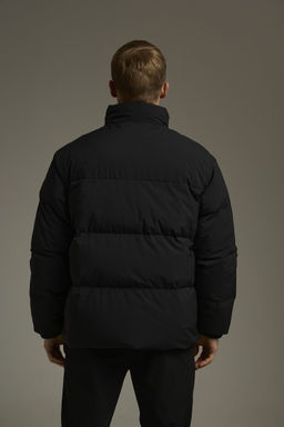 Пуховик короткий Черный Training Down Jacket