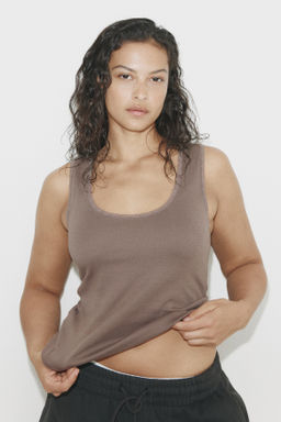 Top con ribetes de encaje - H&m фото 5
