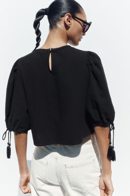 BLUSA BORDADOS MANGA ABULLONADA / Negro - Zara фото 6