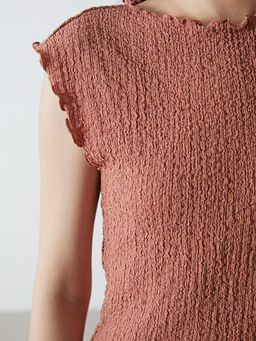 Bisiklet Yaka Dokulu Bluz