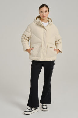 Пуховик короткий Бежевый TRN Down Jacket