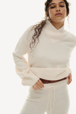 Jersey de mezcla de lana con escote en V - H&m фото 3