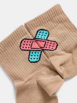 Цена за 5 пар! Носки женские бежевые высокие с узором в виде пластырей - Mark formelle фото 5