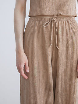 Beli Lastikli Dokulu Kad?n Pantolon