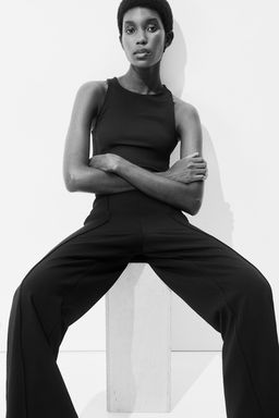 Pantalon de punto con raya