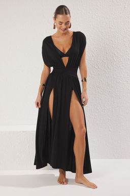 TRENDYOLMILLA Ekru Maxi Orme Derin Dekolteli Y?rtmacl? Plaj Elbisesi TBESS25EL00078