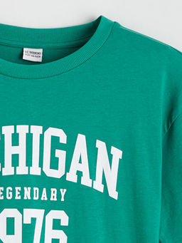 Bask?l? Erkek ?ocuk Ti??rt