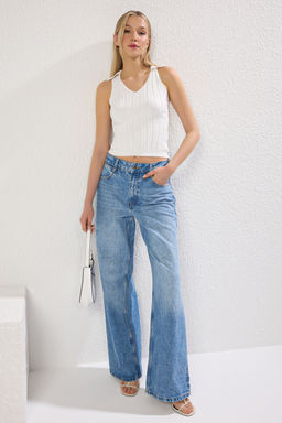 Kemik Crop Polo Yaka Fitilli Ince Bluz TWOSS25BZ00296 - Trendyolmilla фото 2