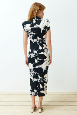 TRENDYOLMILLA Cok Renkli Cicekli Dik Yaka Vatkal? Bodycone/Vucuda Oturan Orme Maxi Kalem Elbise TWOSS24EL00841  фото 7