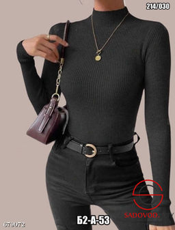 Женская однотонная водолазка