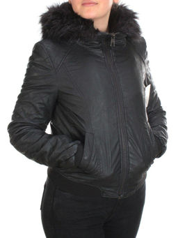 74051 BLACK Куртка зимняя женская NO NAME (200 гр. холлофайбер)