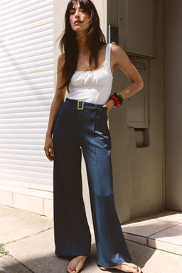 TWILL TROUSERS WITH SEAM AND BELT