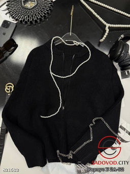 Свитер женский с молнией однотонный