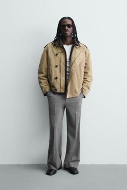 TRENCH CORTO RELAXED FIT / Arena