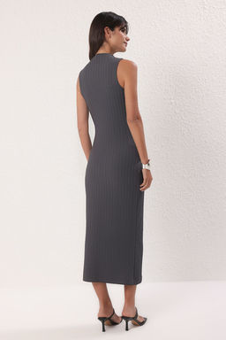 TRENDYOLMILLA Kahverengi Dokulu Kumas Dik Yaka Vucuda Oturan Esnek Maxi Orme Elbise TWOSS25EL00163  фото 13