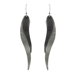 Серьги из белого металла - Модные истории фото 3