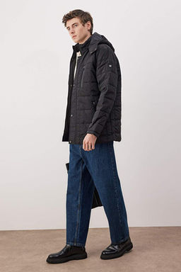 Siyah Regular Erkek Mont TMNAW26MO00029