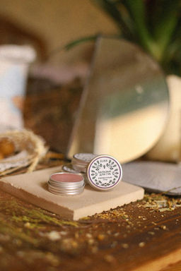 БАЛЬЗАМ ДЛЯ ГУБ ЕЖЕВИЧНЫЕ СНЫ: питает и восстанавливает, 10 гр (с биркой) - Elska фото 8