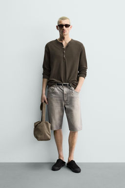 BERMUDA DENIM BAGGY FIT SALPICADURAS / Beige