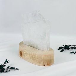 Срез Селенита на подставке