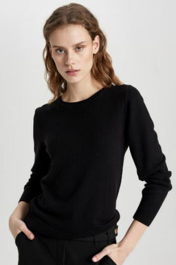 Regular Fit Yumusak Dokulu Bisiklet Yaka Basic Duz Triko Kazak