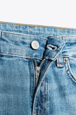TRF LOW-RISE BOOTCUT JEANS - Zara фото 8