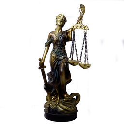 Статуэтка Богиня правосудия дарует защиту и благополучие 18см