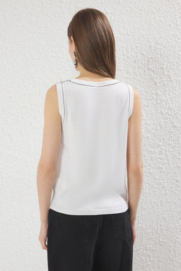 Trendyolmilla Pembe Havuz Yaka Basic Triko Ince Bluz TWOSS25BZ00345