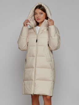 Пальто утепленное с капюшоном зимнее женское бежевого цвета 51155B