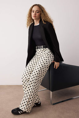 Beyaz Puantiye Desenli Yuksek Bel Wide Leg Jeans TWOAW26JE00241 - Trendyolmilla фото 2