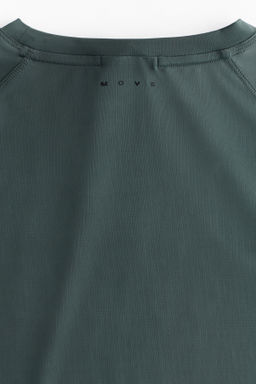 Camiseta de deporte con CoolMove Muscle Fit - H&m фото 7