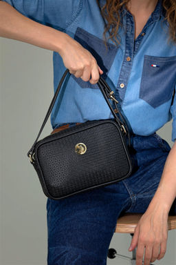 Женская черная сумка через плечо Неожиданная скидка в корзине - U.s. polo assn фото 2