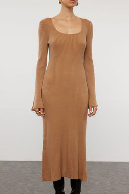TRENDYOLMILLA Haki Midi Triko Basic Kol Ucu Detayl? Elbise TWOAW24EL00117  фото 3