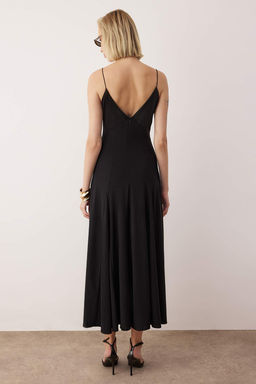 Siyah Orme Saten Detayl? Maxi Astars?z S?k/Gece Elbise TPRAW26EL00115 - Trendyolmilla фото 4