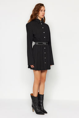 Trendyolmilla X Sagaza Studio Siyah Belden Ac?lan/Skater Beli Lastikli Piliseli Poplin Elbise TCLAW24EL00000