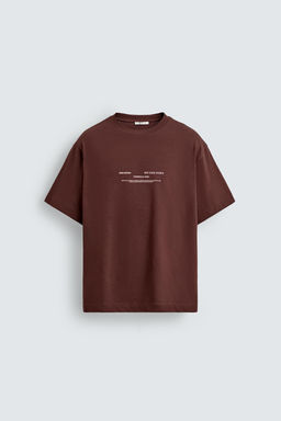 CAMISETA RELAXED FIT GR?FICO CUADRO / Burgundy