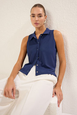 Lacivert C?tc?tl? Polo Yaka S?f?r Kol Regular Orme Bluz TWOSS25BZ00076