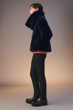 LIMITED EDITION FAUX FUR SWEATSHIRT - Zara фото 2