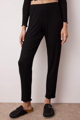 Siyah Puantiyeli Kurdele Detayl? Fitilli Orme Pijama Tak?m? THMAW26PT00071
